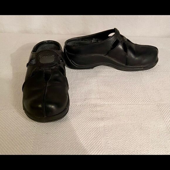 Dansko Black Leather Closed Toe Slide Mule Women's Clog Shoe Sz EU 39 Worn On TV - Picture 3 of 8
